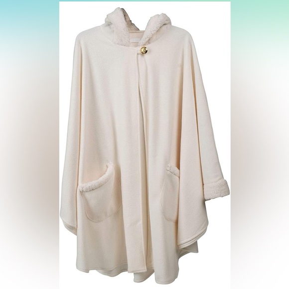 Le Moda Ladies Sherpa Trim Hooded Wrap Winter Collection One Size poncho cream - Picture 3 of 10